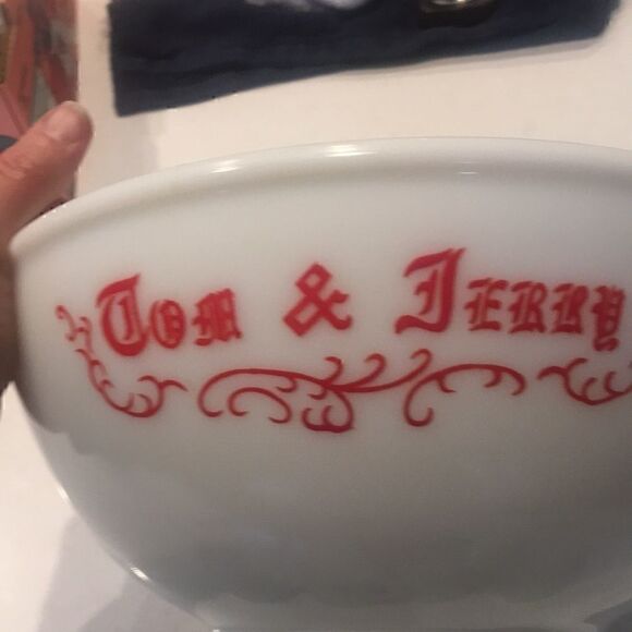 COPY - McKee Vintage Tom And Jerry set. - Picture 2 of 3